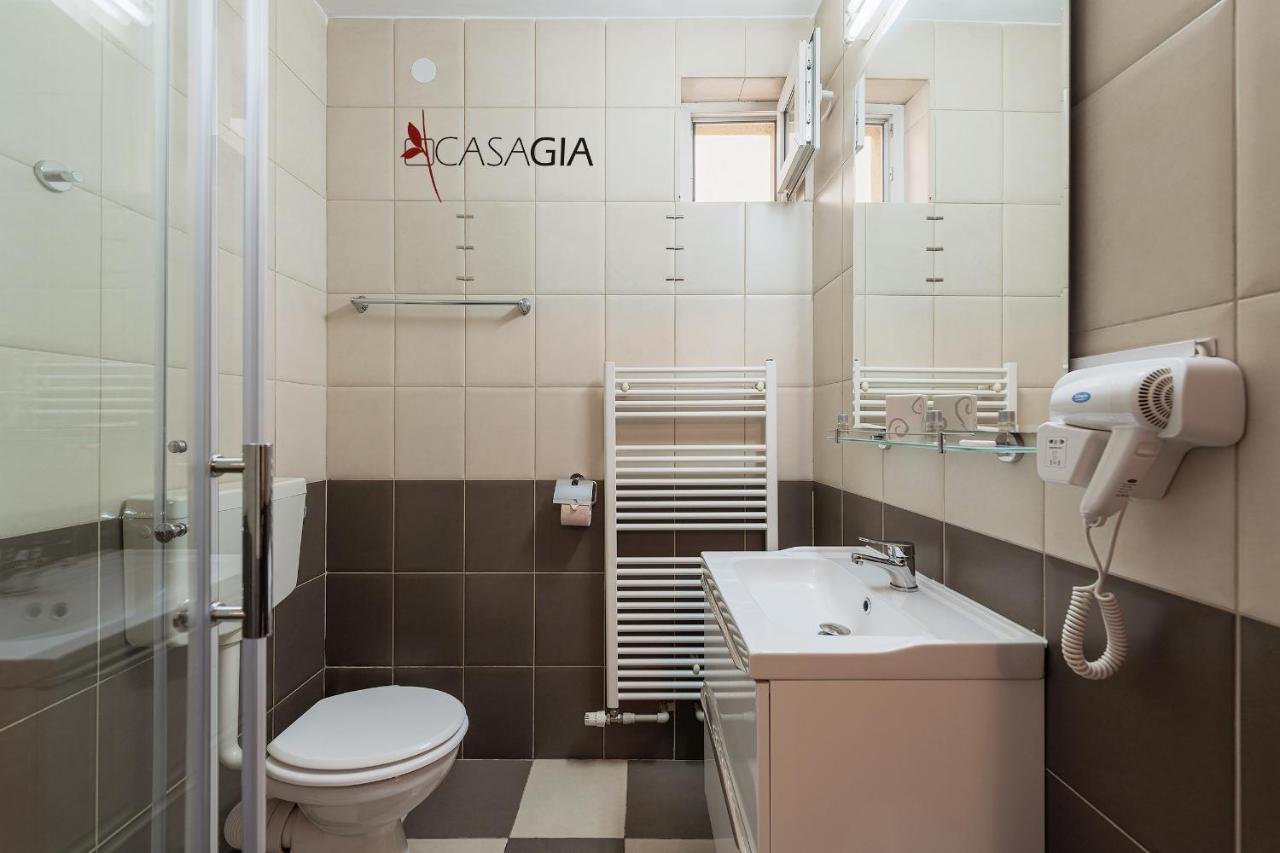 Pension Casa Gia Cluj-Napoca Exterior photo